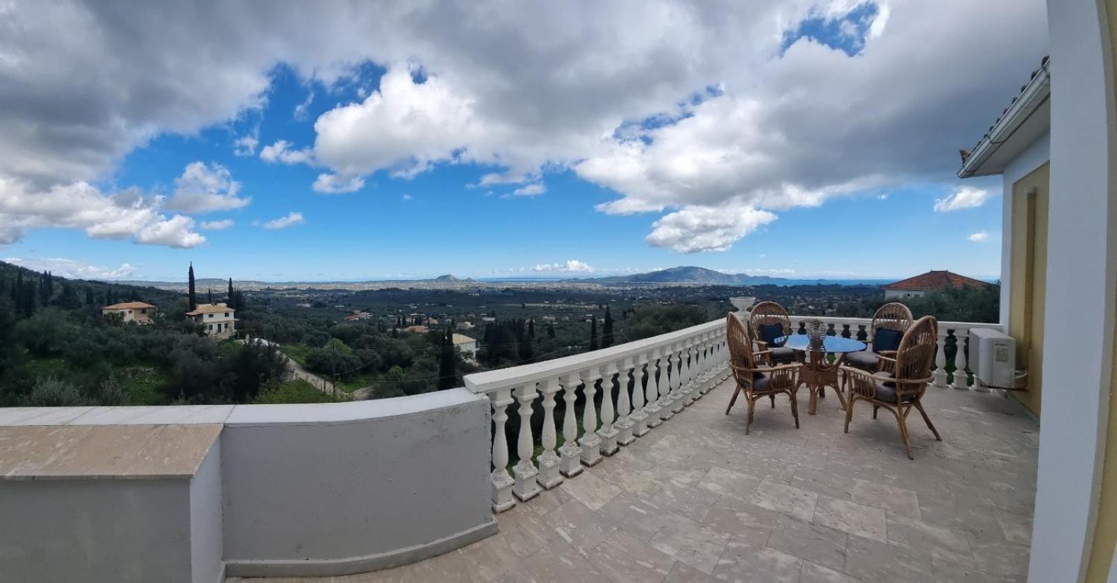 Vila Kalielaia Mouzákion Exterior foto